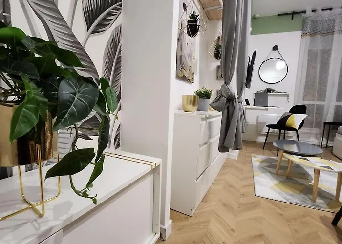 Appartement Est A Vous ! *